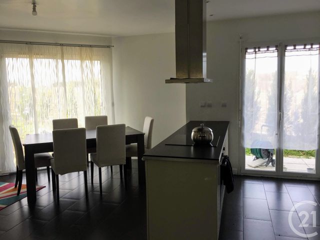 Maison &agrave; louer - 4 pi&egrave;ces - 102,89 m2 - Aigueperse - 63 - AUVERGNE