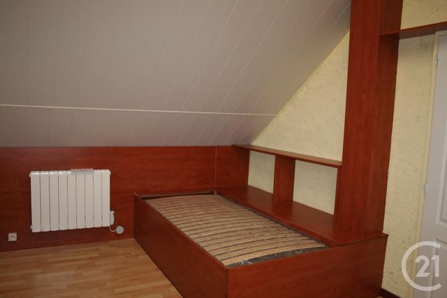 Maison &agrave; louer - 3 pi&egrave;ces - 76,80 m2 - Brout Vernet - 03 - AUVERGNE
