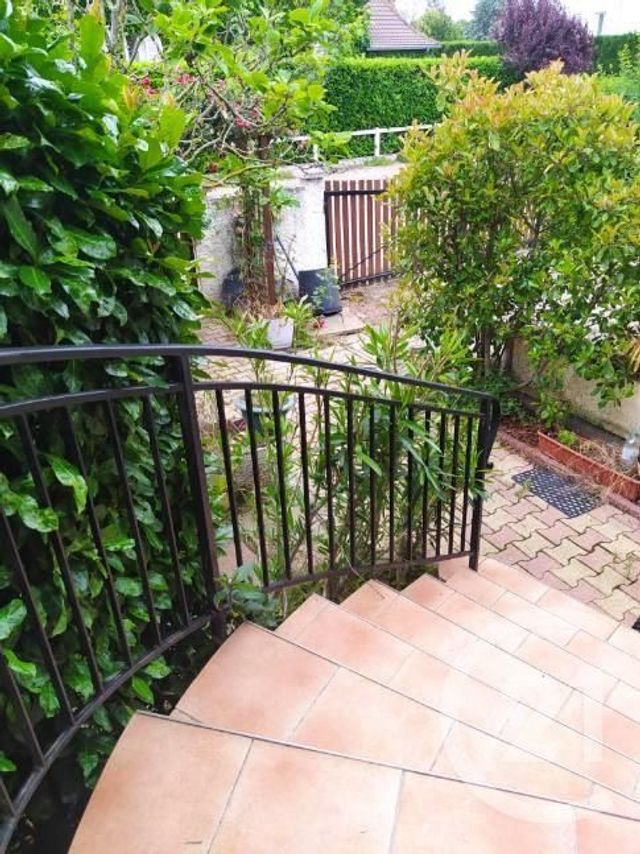 Afficher la photo en grand maison à vendre - 7 pièces - 115.0 m2 - ST POURCAIN SUR SIOULE - 03 - AUVERGNE - Century 21 Lefèbvre Immobilier