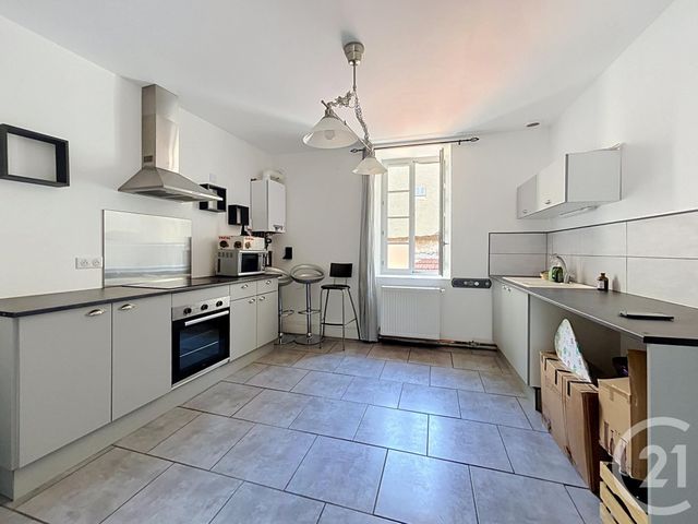Appartement F3 &agrave; louer - 3 pi&egrave;ces - 70,65 m2 - St Pourcain Sur Sioule - 03 - AUVERGNE
