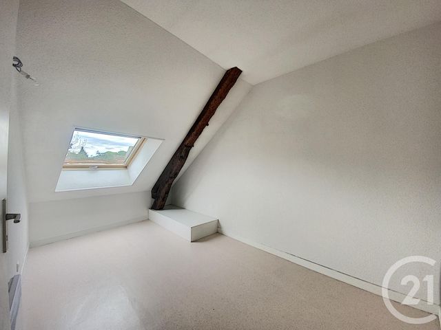 Afficher la photo en grand Appartement Duplex à louer - 3 pièces - 56.0 m2 - CHANTELLE - 03 - AUVERGNE - Century 21 Lefèbvre Immobilier