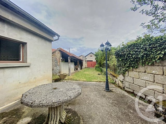 Afficher la photo en grand maison à vendre - 9 pièces - 227.6 m2 - LE MONTET - 03 - AUVERGNE - Century 21 Lefèbvre Immobilier