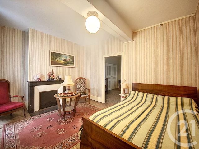 Afficher la photo en grand maison à vendre - 9 pièces - 227.6 m2 - LE MONTET - 03 - AUVERGNE - Century 21 Lefèbvre Immobilier