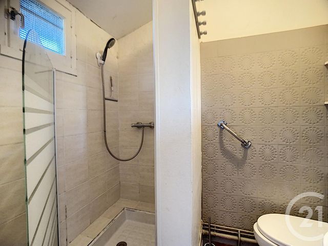 maison à louer - 3 pièces - 60.0 m2 - ST POURCAIN SUR SIOULE - 03 - AUVERGNE - Century 21 Lefèbvre Immobilier maison à louer - 3 pièces - 60.0 m2 - ST POURCAIN SUR SIOULE - 03 - AUVERGNE - Century 21 Lefèbvre Immobilier
