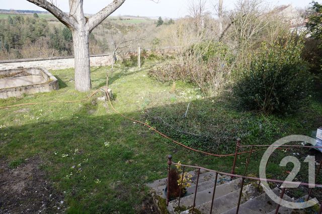 maison à louer - 2 pièces - 35.64 m2 - CHANTELLE - 03 - AUVERGNE - Century 21 Lefèbvre Immobilier maison à louer - 2 pièces - 35.64 m2 - CHANTELLE - 03 - AUVERGNE - Century 21 Lefèbvre Immobilier