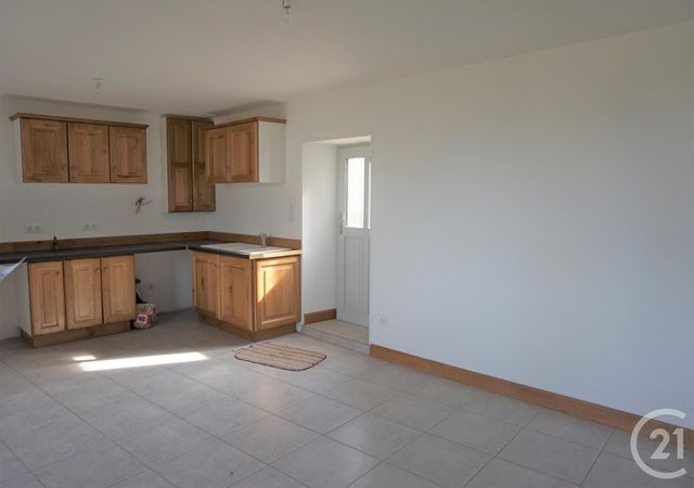 maison à louer - 2 pièces - 35.64 m2 - CHANTELLE - 03 - AUVERGNE - Century 21 Lefèbvre Immobilier maison à louer - 2 pièces - 35.64 m2 - CHANTELLE - 03 - AUVERGNE - Century 21 Lefèbvre Immobilier