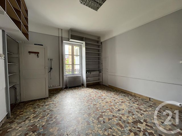 Afficher la photo en grand maison à vendre - 11 pièces - 210.0 m2 - VARENNES SUR ALLIER - 03 - AUVERGNE - Century 21 Lefèbvre Immobilier