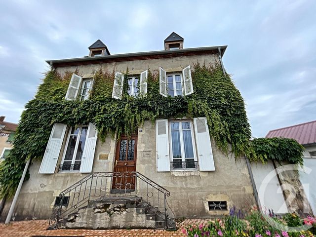 Afficher la photo en grand maison à vendre - 11 pièces - 210.0 m2 - VARENNES SUR ALLIER - 03 - AUVERGNE - Century 21 Lefèbvre Immobilier