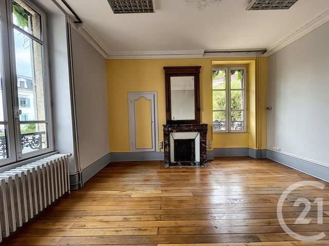 Afficher la photo en grand maison à vendre - 11 pièces - 210.0 m2 - VARENNES SUR ALLIER - 03 - AUVERGNE - Century 21 Lefèbvre Immobilier