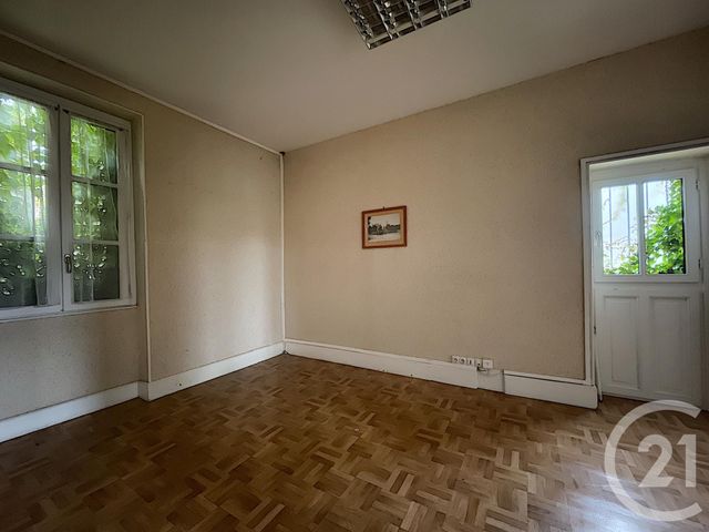 Afficher la photo en grand maison à vendre - 11 pièces - 210.0 m2 - VARENNES SUR ALLIER - 03 - AUVERGNE - Century 21 Lefèbvre Immobilier