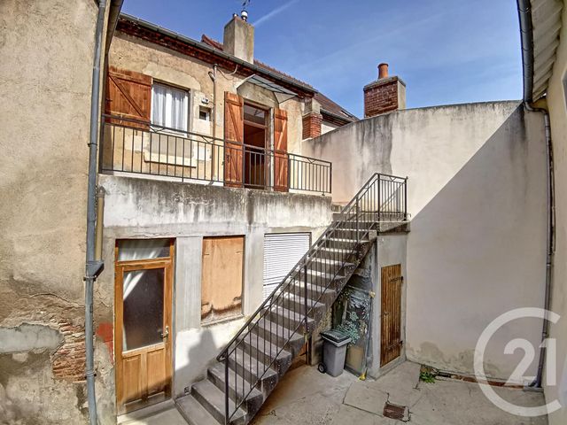 immeuble à vendre - 160.0 m2 - ST POURCAIN SUR SIOULE - 03 - AUVERGNE - Century 21 Lefèbvre Immobilier