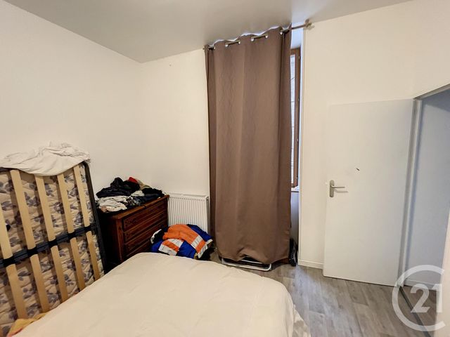 Maison &agrave; vendre - 5 pi&egrave;ces - 61,25 m2 - St Pourcain Sur Sioule - 03 - AUVERGNE