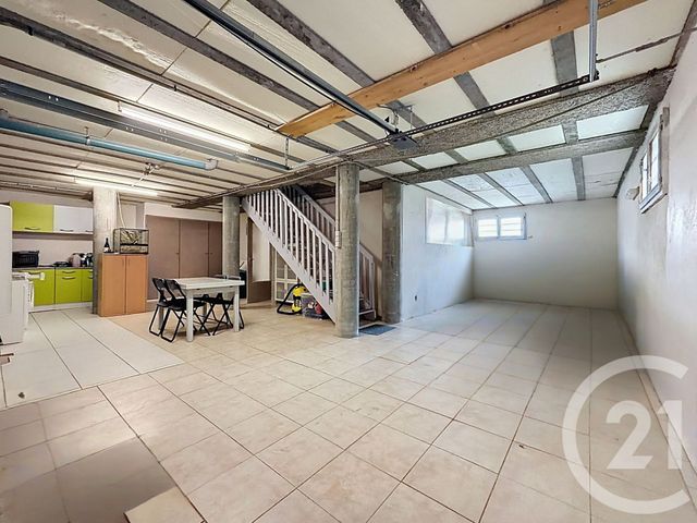 Maison &agrave; vendre - 4 pi&egrave;ces - 155 m2 - Varennes Sur Allier - 03 - AUVERGNE