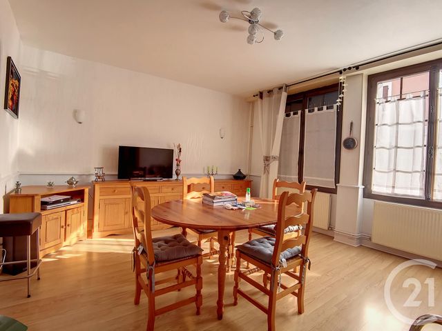 maison - MONTMARAULT - 03