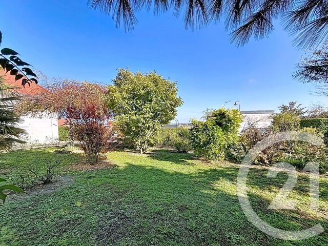 Afficher la photo en grand Maison à vendre - 5 pièces - 101,06 m2 - Paray Sous Briailles - 03 - AUVERGNE