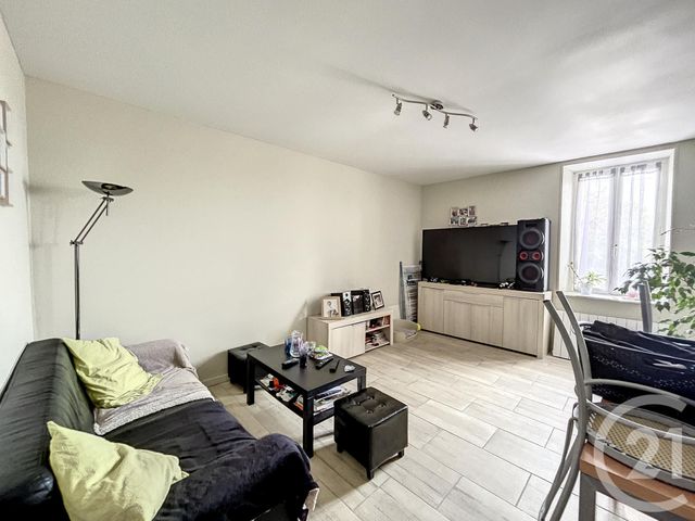 Appartement F3 à louer ST POURCAIN SUR SIOULE