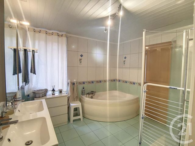 Maison à vendre - 5 pièces - 112,60 m2 - St Remy En Rollat - 03 - AUVERGNE