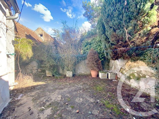 Maison à vendre - 13 pièces - 136,97 m2 - St Pourcain Sur Sioule - 03 - AUVERGNE