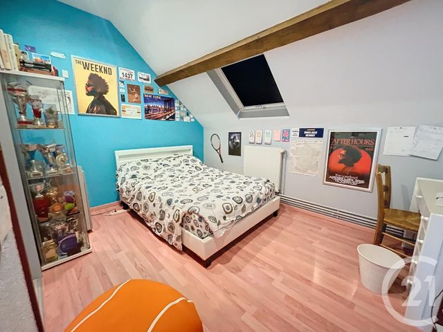 Afficher la photo en grand Maison à vendre - 7 pièces - 213,10 m2 - St Gerand Le Puy - 03 - AUVERGNE