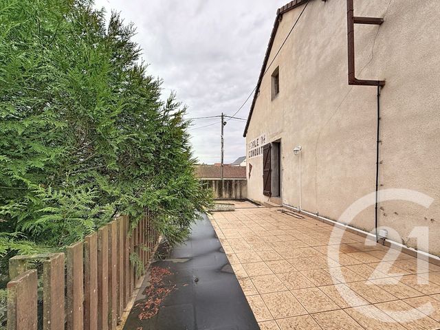 Maison &agrave; vendre - 10 pi&egrave;ces - 230 m2 - Varennes Sur Allier - 03 - AUVERGNE