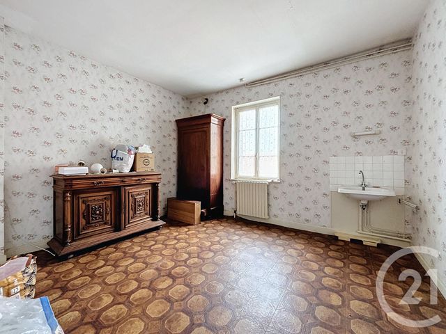 Maison à vendre - 13 pièces - 280 m2 - Chatel De Neuvre - 03 - AUVERGNE