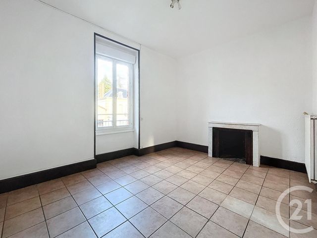 Appartement F3 à louer - 3 pièces - 57,04 m2 - St Pourcain Sur Sioule - 03 - AUVERGNE