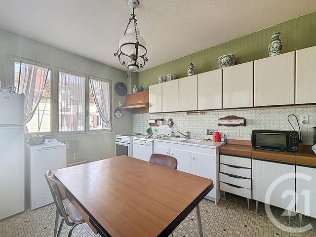 Maison à vendre - 7 pièces - 137,60 m2 - Varennes Sur Allier - 03 - AUVERGNE