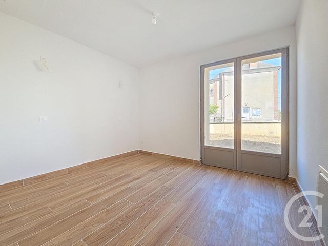 Afficher la photo en grand Maison à vendre - 4 pièces - 104,50 m2 - Deneuille Les Chantelle - 03 - AUVERGNE