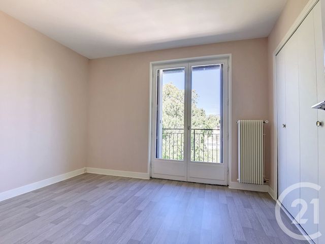 Maison à vendre - 10 pièces - 200 m2 - St Pourcain Sur Sioule - 03 - AUVERGNE