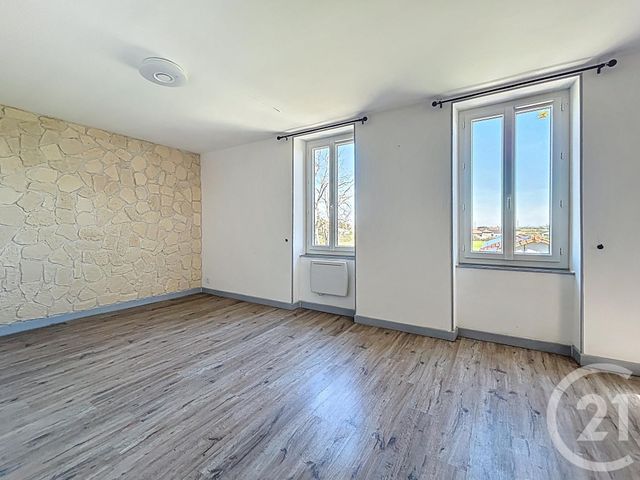 Appartement F3 à louer - 3 pièces - 66,55 m2 - St Pourcain Sur Sioule - 03 - AUVERGNE