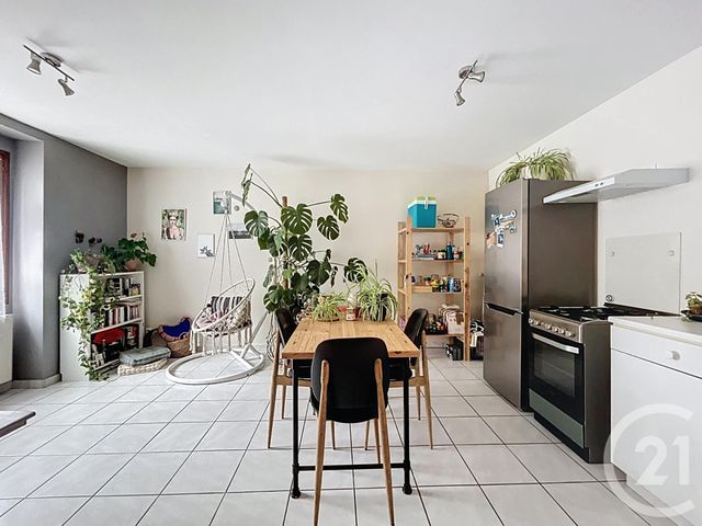 Appartement F2 à louer ST POURCAIN SUR SIOULE