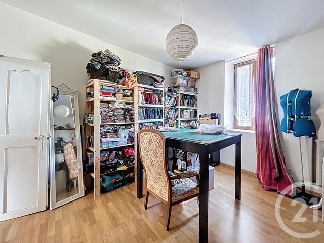 Appartement F3 à louer - 3 pièces - 83 m2 - St Pourcain Sur Sioule - 03 - AUVERGNE