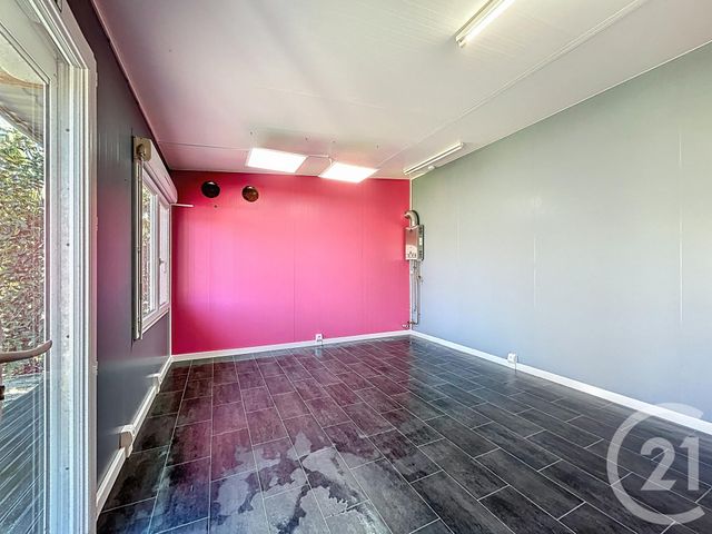 Appartement Local à louer MONETAY SUR ALLIER