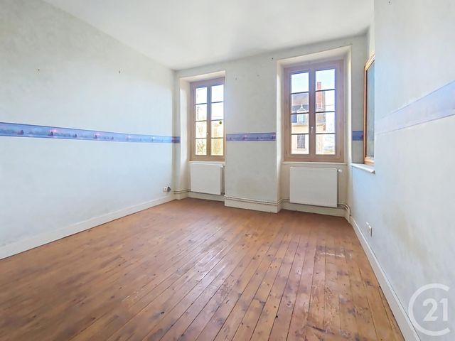 Maison &agrave; vendre - 3 pi&egrave;ces - 83,50 m2 - St Gerand Le Puy - 03 - AUVERGNE