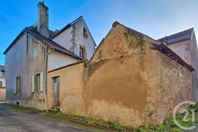 Maison &agrave; vendre - 3 pi&egrave;ces - 83,50 m2 - St Gerand Le Puy - 03 - AUVERGNE