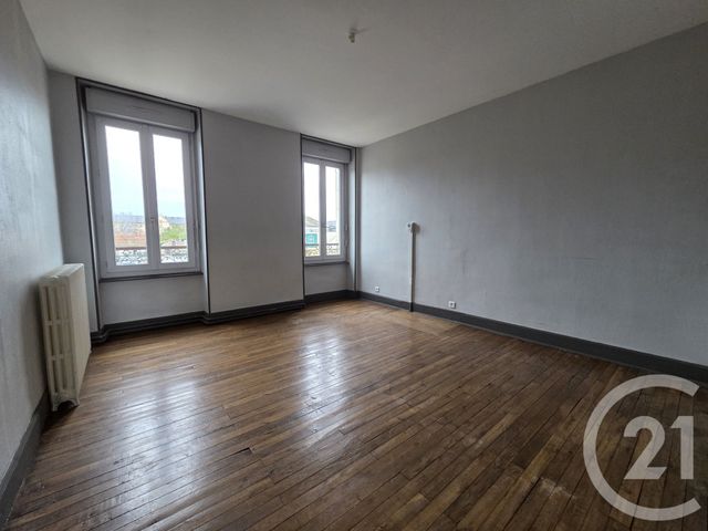 Appartement T4 à louer - 4 pièces - 80 m2 - Varennes Sur Allier - 03 - AUVERGNE