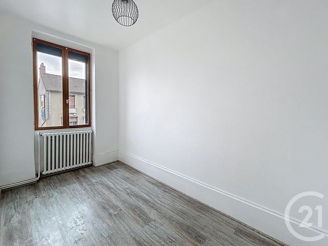 Maison &agrave; louer - 2 pi&egrave;ces - 54 m2 - St Pourcain Sur Sioule - 03 - AUVERGNE