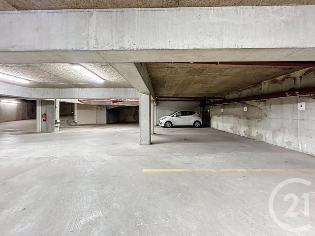 Parking &agrave; louer - 10,58 m2 - St Pourcain Sur Sioule - 03 - AUVERGNE
