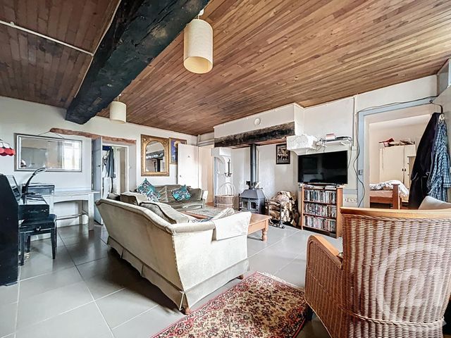Maison &agrave; vendre - 8 pi&egrave;ces - 223,20 m2 - Tronget - 03 - AUVERGNE