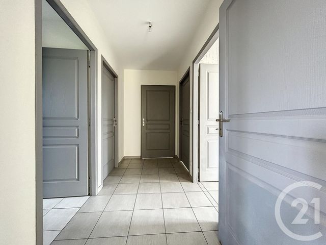 Maison &agrave; louer - 4 pi&egrave;ces - 115 m2 - St Loup - 03 - AUVERGNE