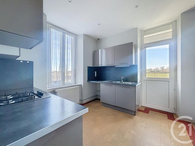 Maison &agrave; louer - 5 pi&egrave;ces - 120 m2 - St Loup - 03 - AUVERGNE