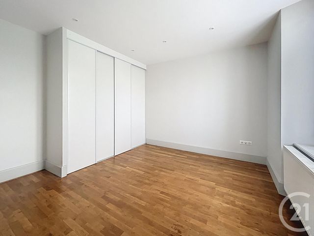 Maison &agrave; louer - 5 pi&egrave;ces - 120 m2 - St Loup - 03 - AUVERGNE