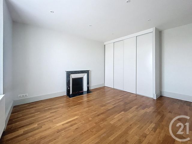 Maison &agrave; louer - 5 pi&egrave;ces - 120 m2 - St Loup - 03 - AUVERGNE