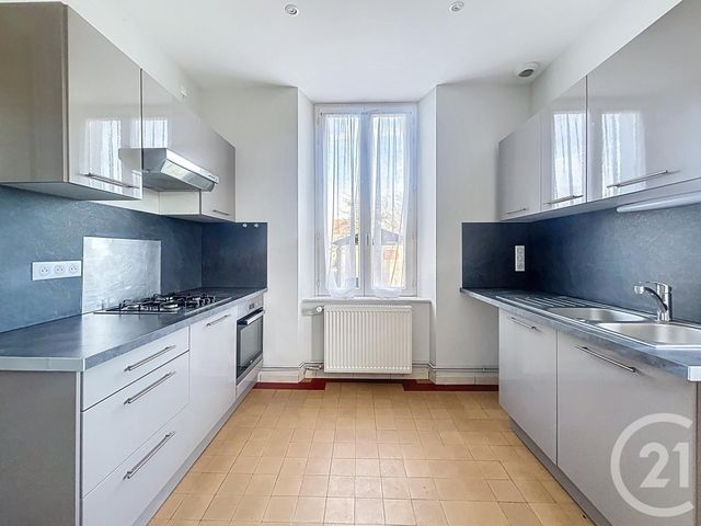 Maison &agrave; louer - 5 pi&egrave;ces - 120 m2 - St Loup - 03 - AUVERGNE