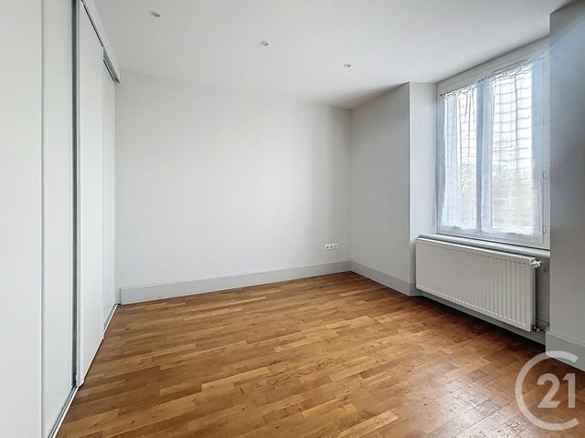 Maison &agrave; louer - 5 pi&egrave;ces - 120 m2 - St Loup - 03 - AUVERGNE