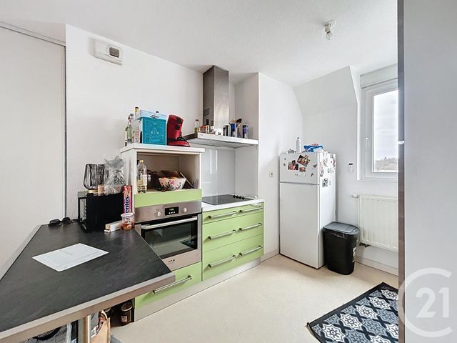 Appartement F3 &agrave; louer - 3 pi&egrave;ces - 75 m2 - St Pourcain Sur Sioule - 03 - AUVERGNE