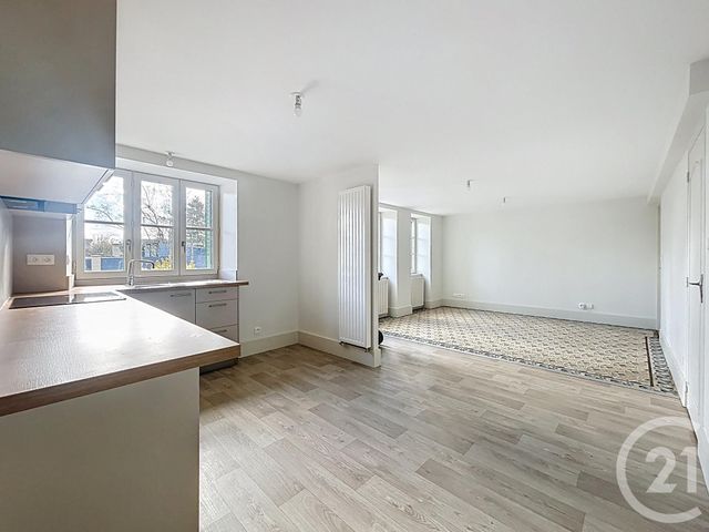 Maison &agrave; louer - 4 pi&egrave;ces - 68,80 m2 - Bellenaves - 03 - AUVERGNE