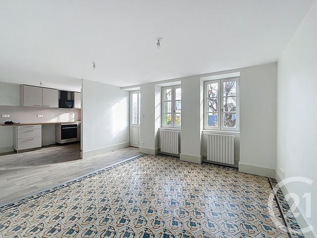 Maison &agrave; louer - 4 pi&egrave;ces - 68,80 m2 - Bellenaves - 03 - AUVERGNE