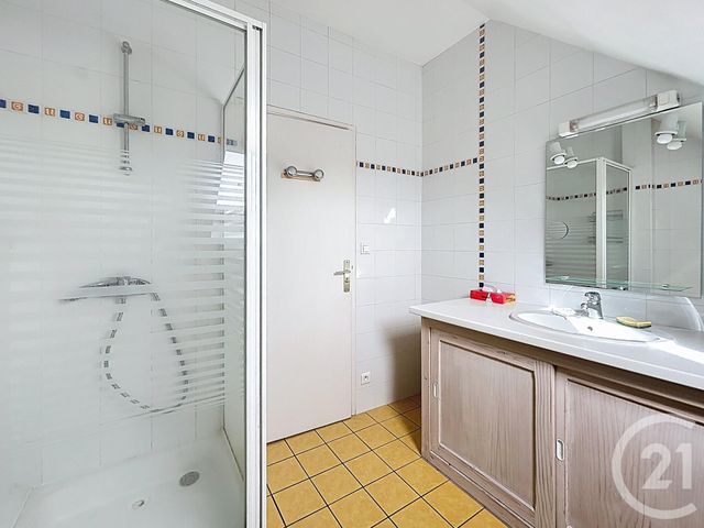 Appartement F2 &agrave; louer - 2 pi&egrave;ces - 57,19 m2 - St Pourcain Sur Sioule - 03 - AUVERGNE