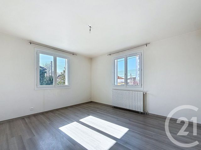 Maison &agrave; vendre - 4 pi&egrave;ces - 80 m2 - St Pourcain Sur Sioule - 03 - AUVERGNE